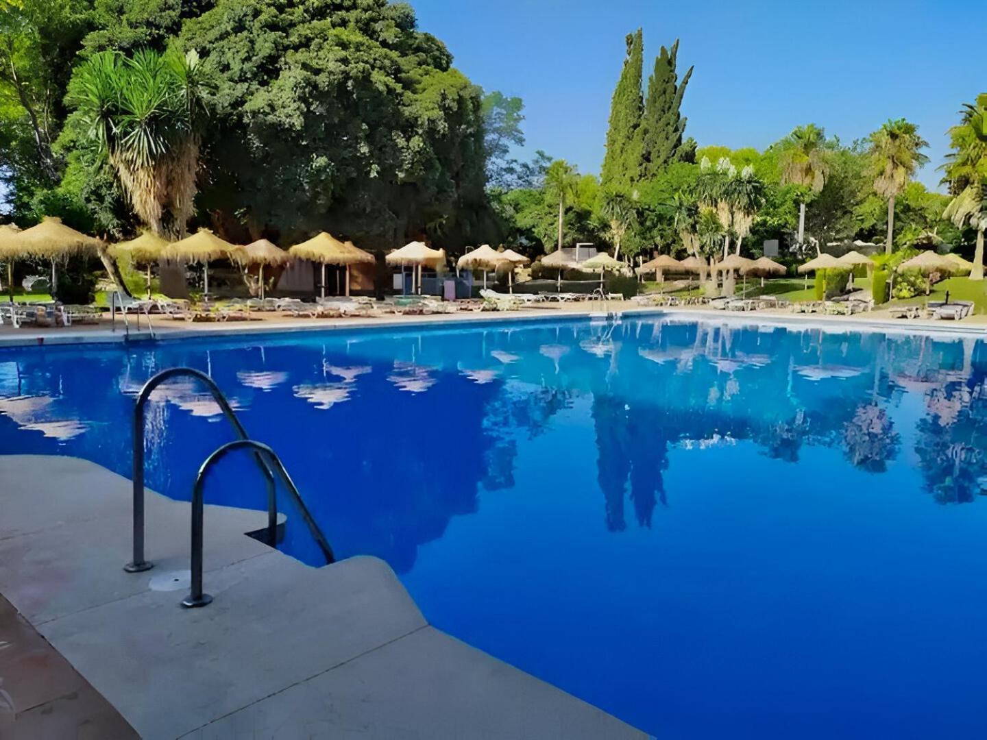 Luxury Suites Sunset Beach Бенальмадена Екстер'єр фото